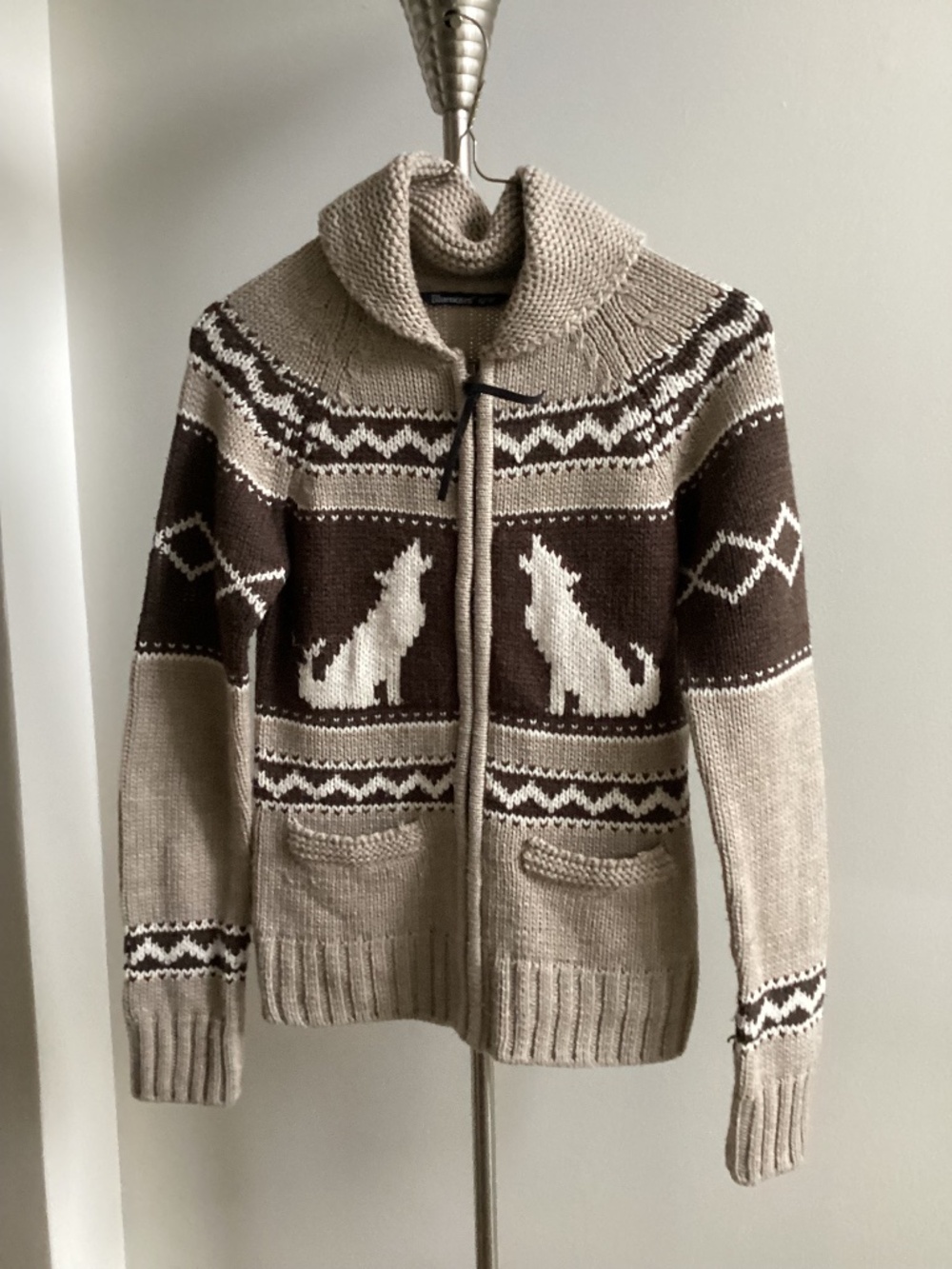 Wolf “cowichan” style zip up sweater